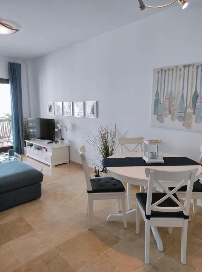 Duquesa 5210 Beach Side Paradise Castillo de Sabinillas 외부 사진